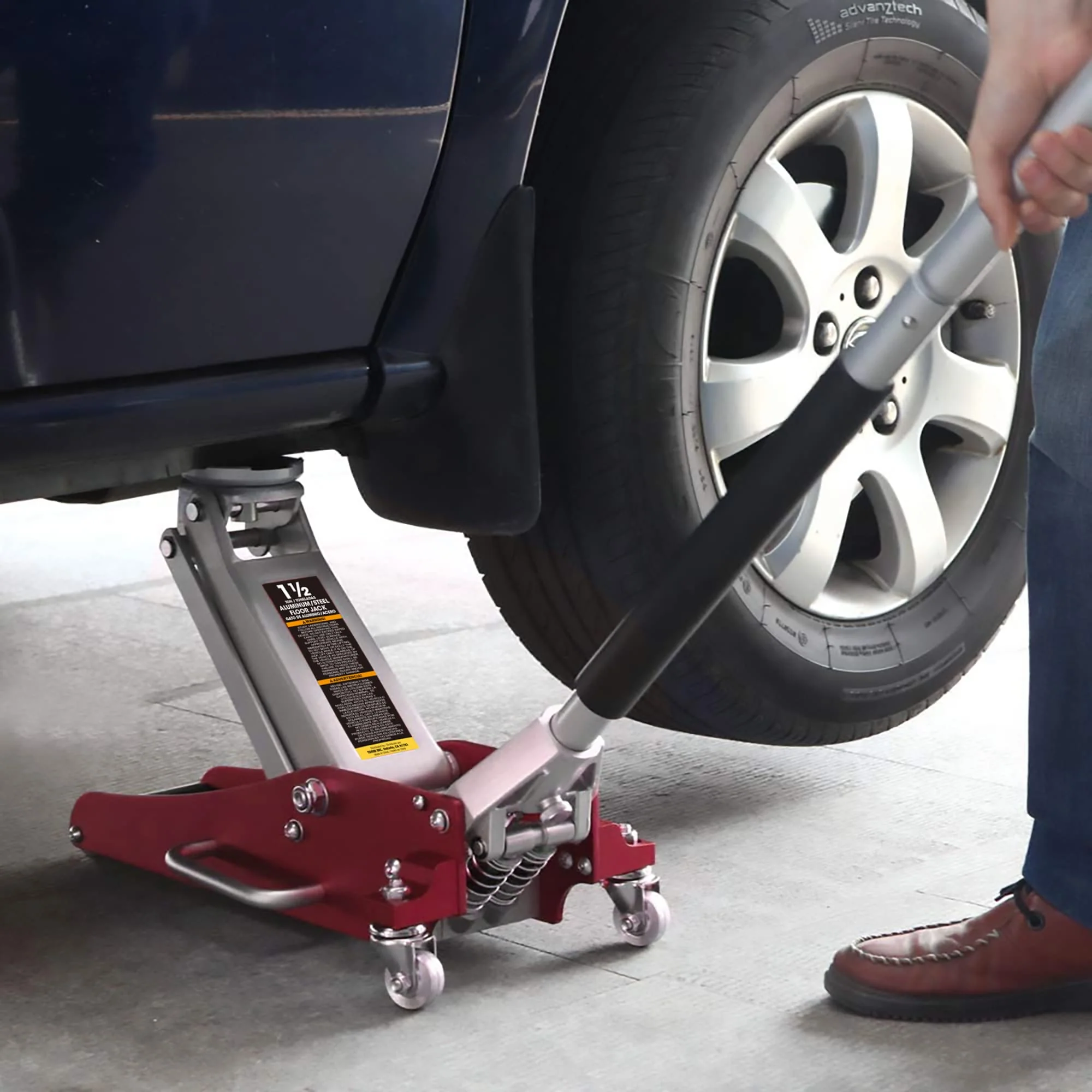 BIG RED AT815016LR Torin Hydraulic Low Profile Aluminum and Steel Racing Floor Jack with Dual Piston Quick Lift Pump, 1.5 Ton (3,000 lb) Capacity, Red
