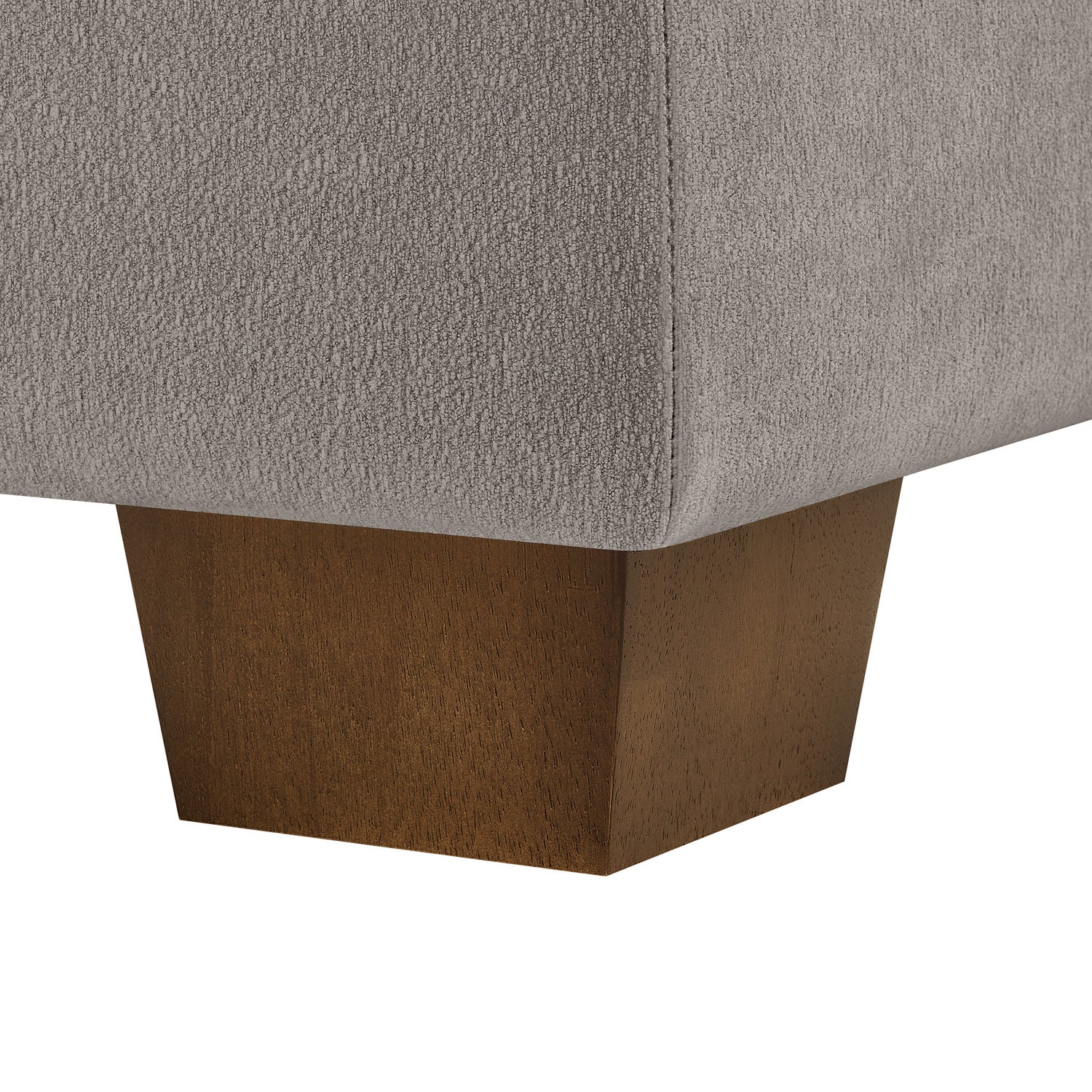 Thomasville Walsen 3-piece Fabric Sectional with Storage Ottoman