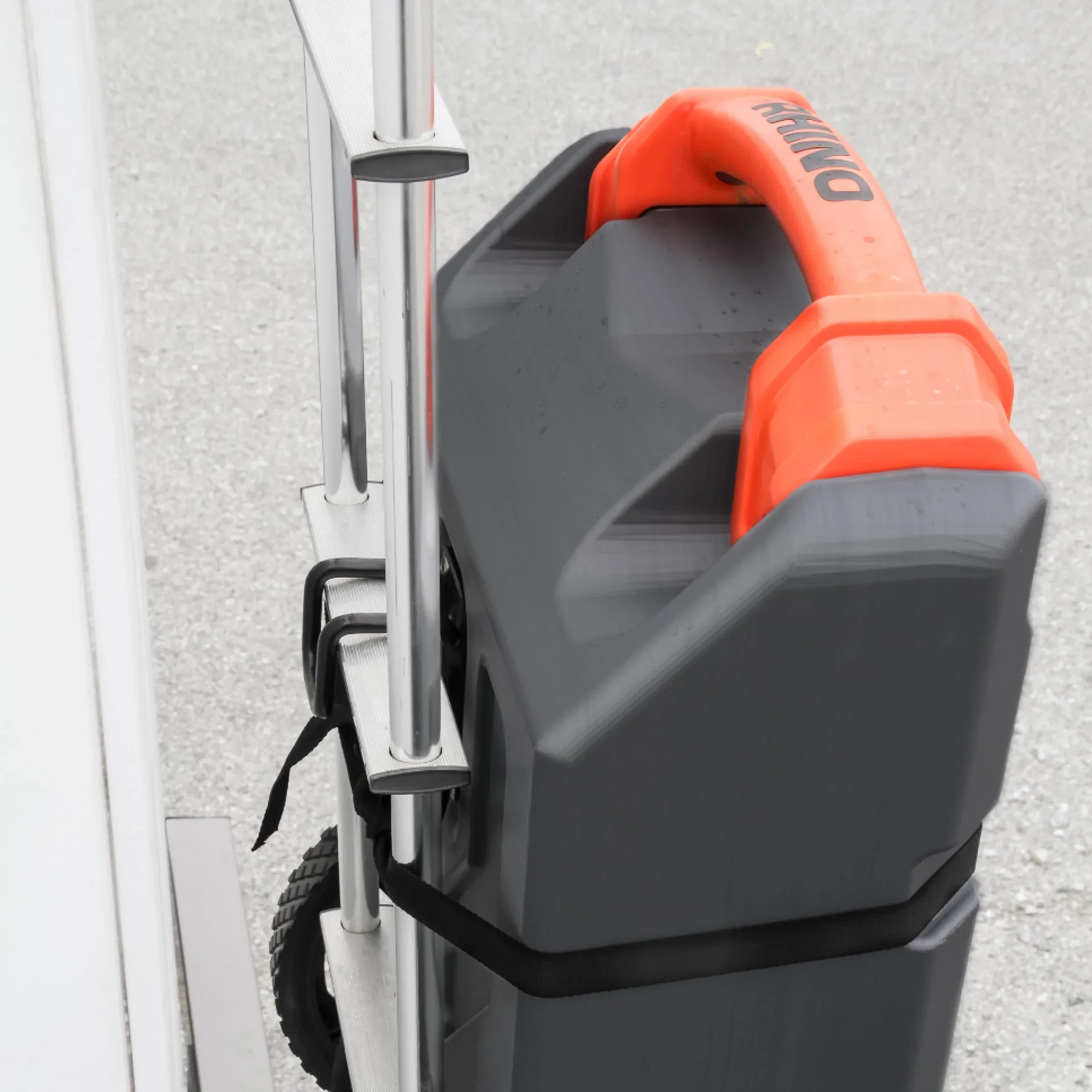 Camco Rhino 36 - Gallon Portable RV Tote Tank, Black