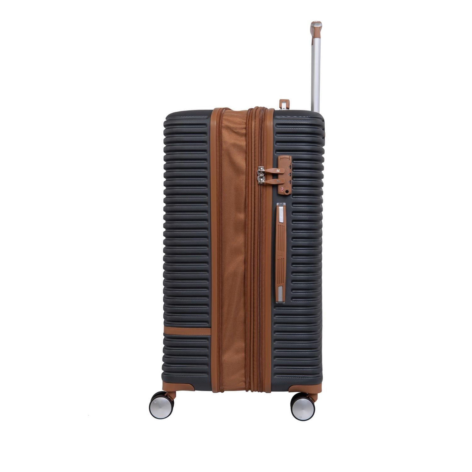 it luggage Replicating 31" Hardside Checked Luggage Spinner