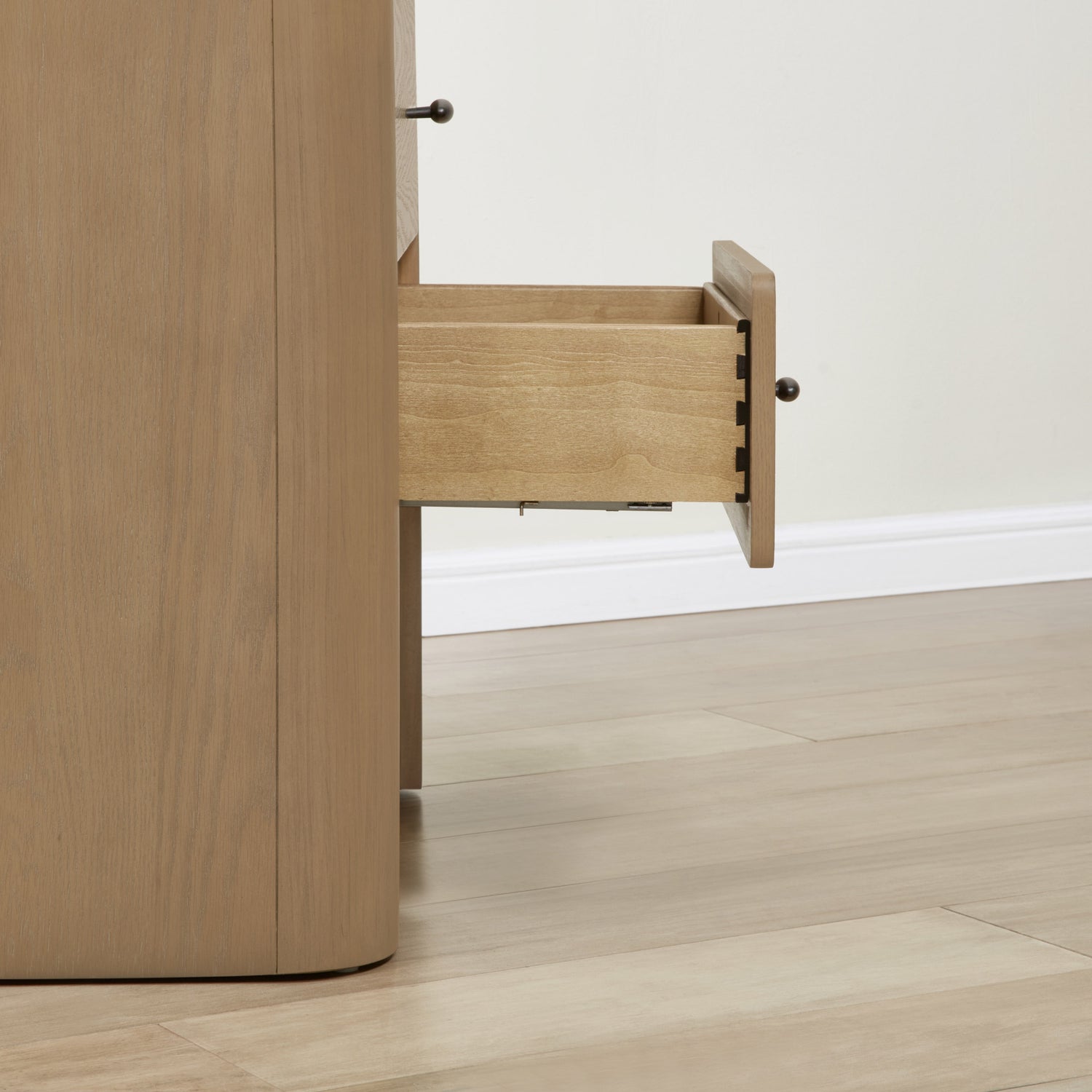 Flexsteel Noren Nightstand