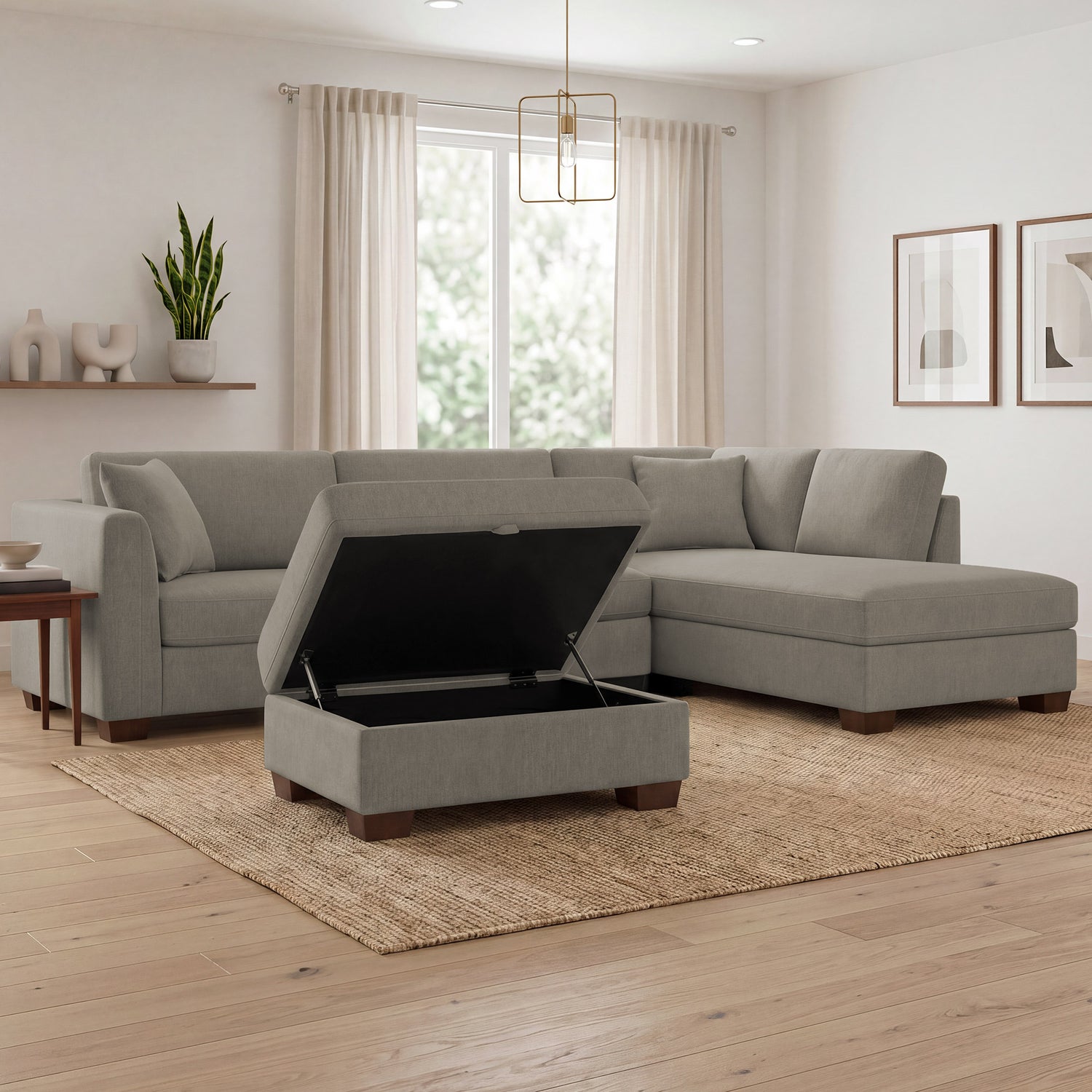 Thomasville Walsen 3-piece Fabric Sectional with Storage Ottoman