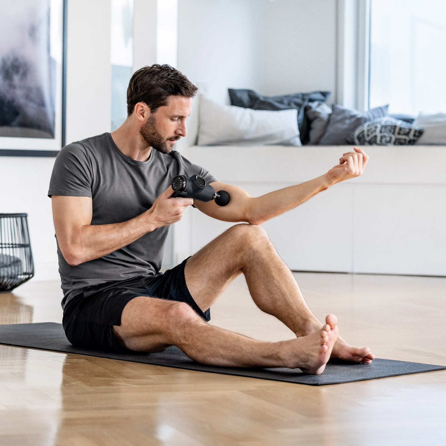 Beurer Handheld Percussive Massage Device
