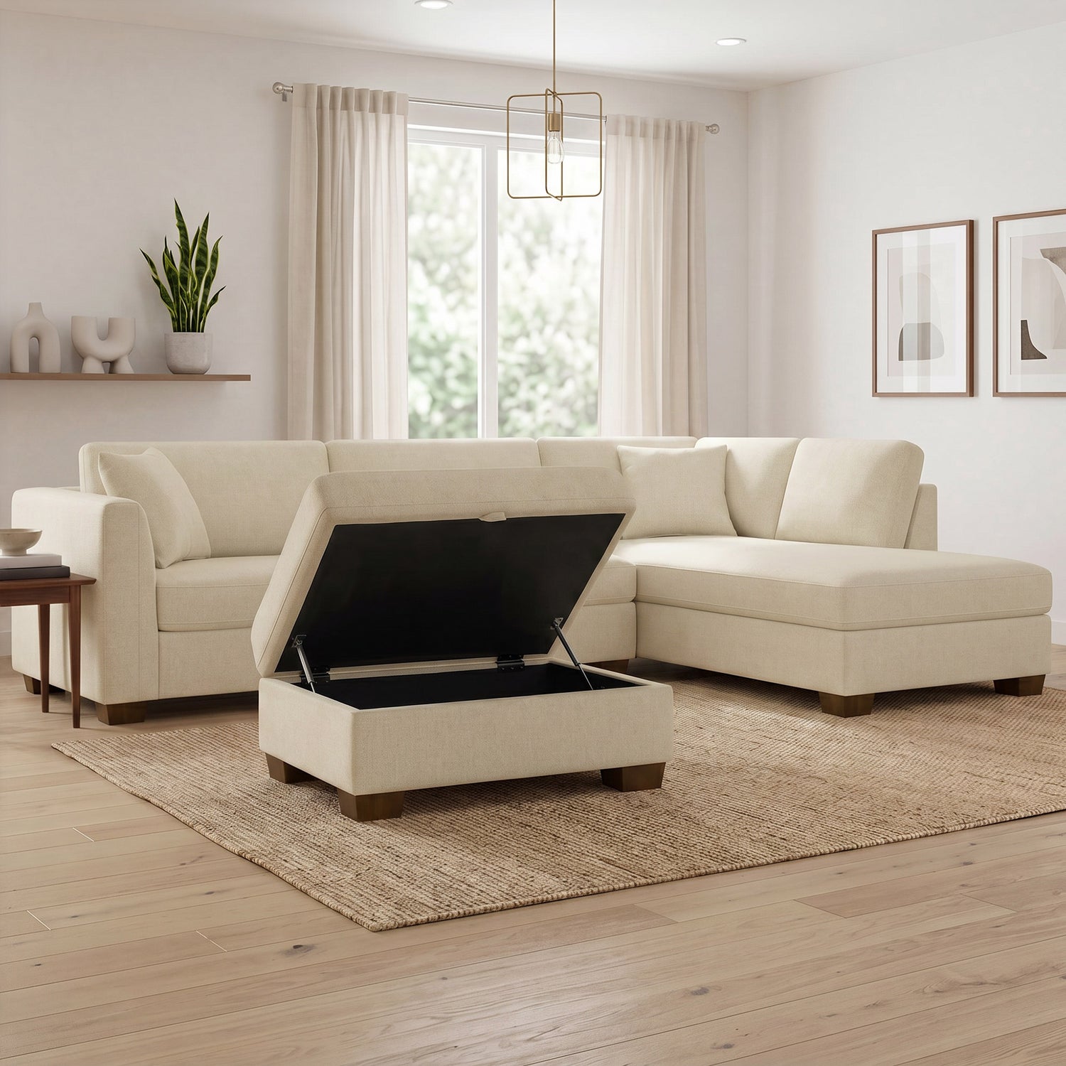 Thomasville Walsen 3-piece Fabric Sectional with Storage Ottoman