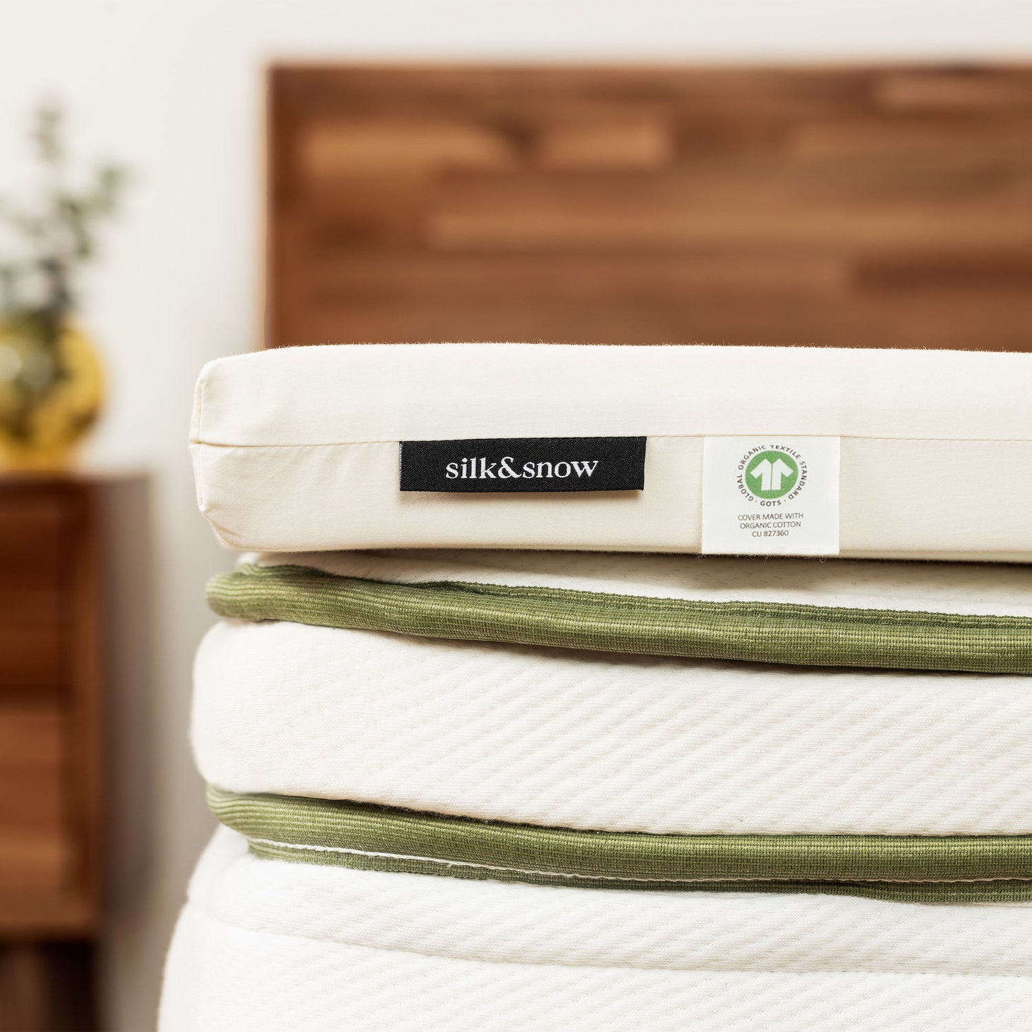 Silk & Snow Organic Latex Mattress Topper