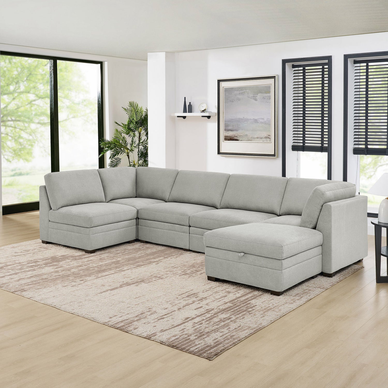 Thomasville Tisdale 6-piece Fabric Sectional with Storage Ottoman