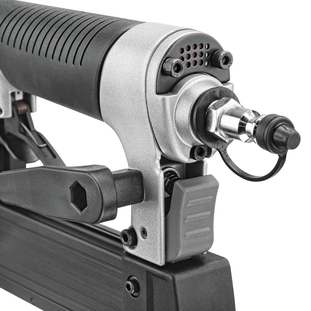 Restored Porter-Cable PCFP3KITR 3-Piece Nailer and 0.8 HP 6 Gallon Oil-Free Pancake Air Compressor Combo Kit (Refurbished)